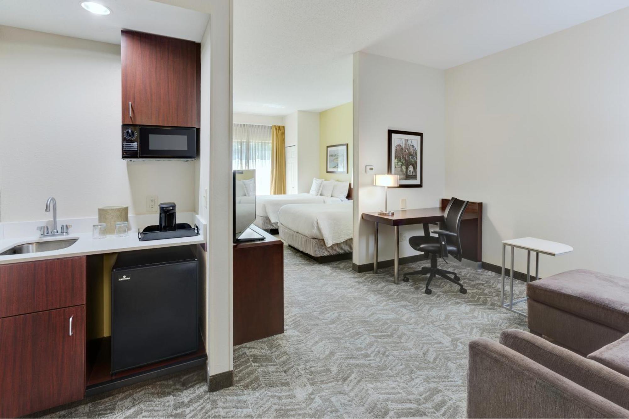 Springhill Suites Милфорд Экстерьер фото