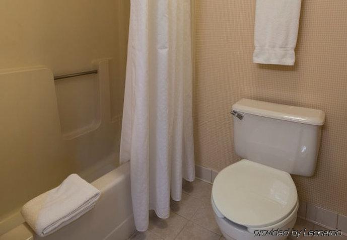 Springhill Suites Милфорд Экстерьер фото
