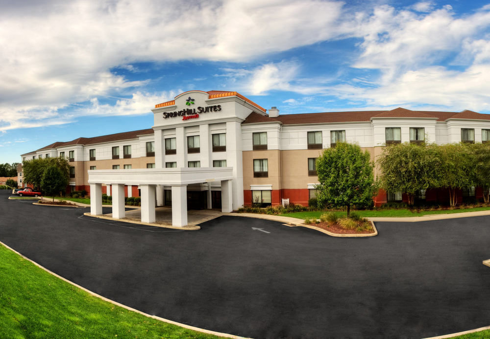 Springhill Suites Милфорд Экстерьер фото